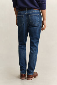 Slim fit jeans