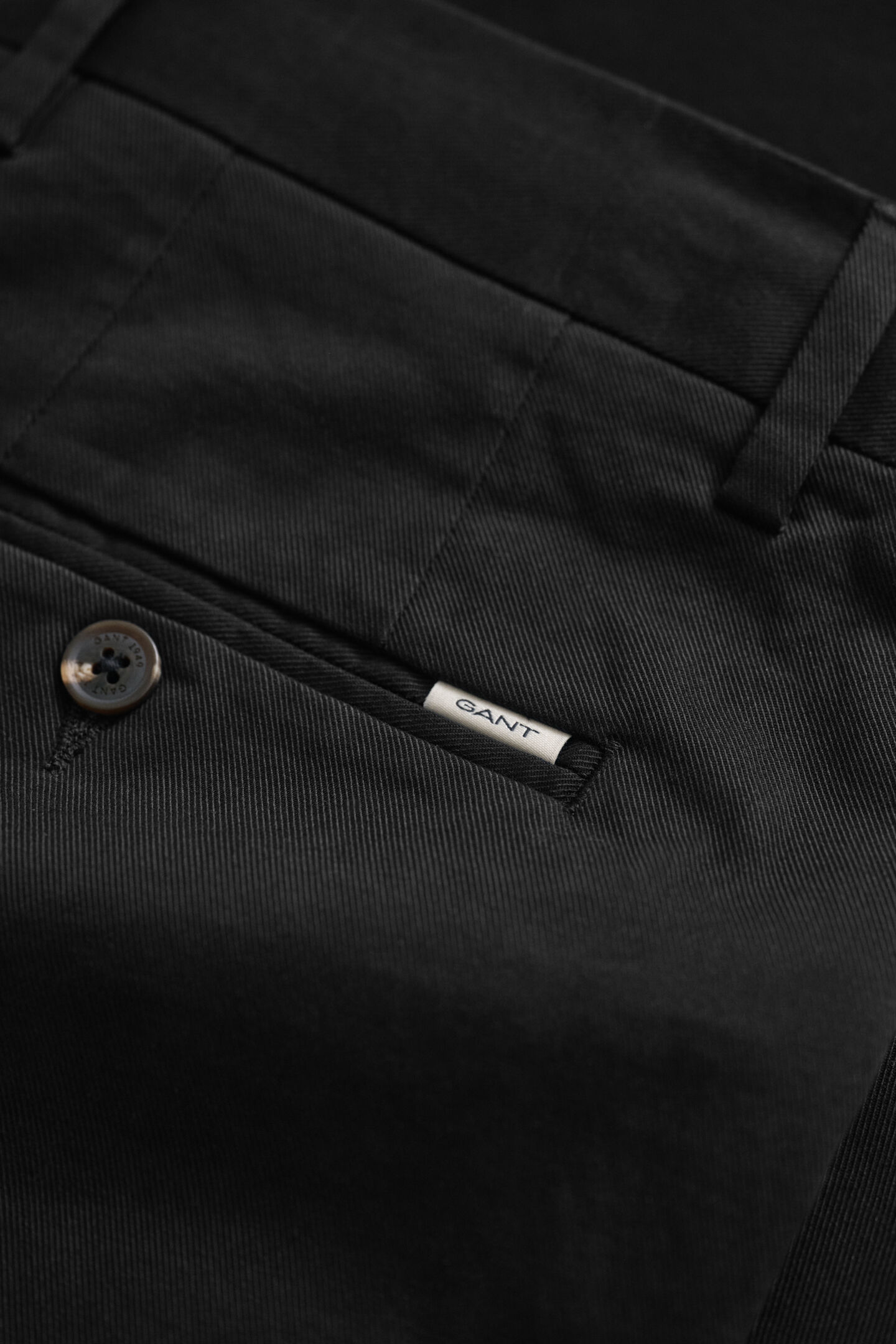 Eleganta chinos med regular fit