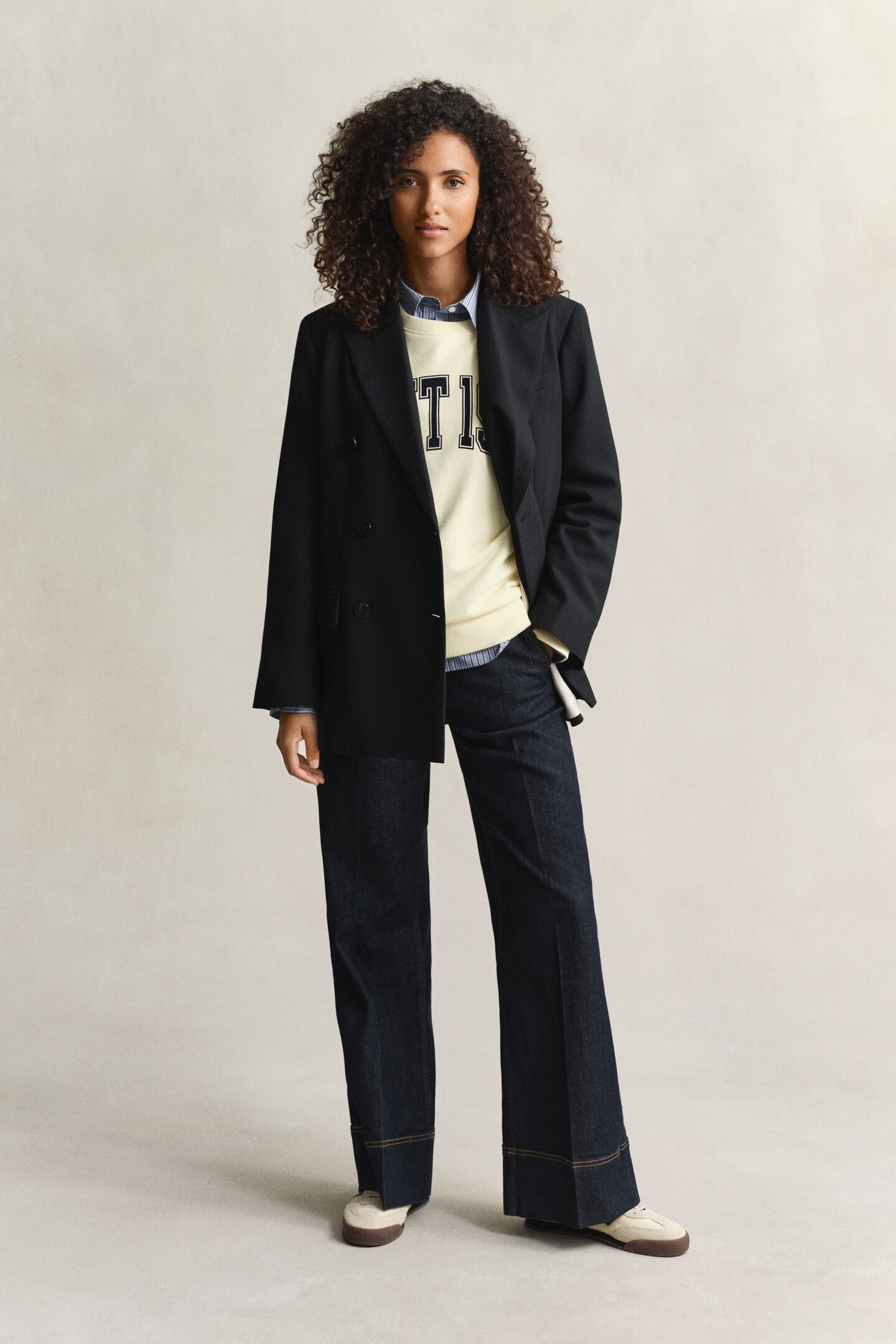 Rundhalsad sweatshirt med tryck