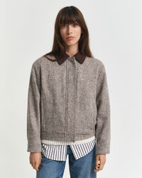 Ulljacka med kontrastkrage