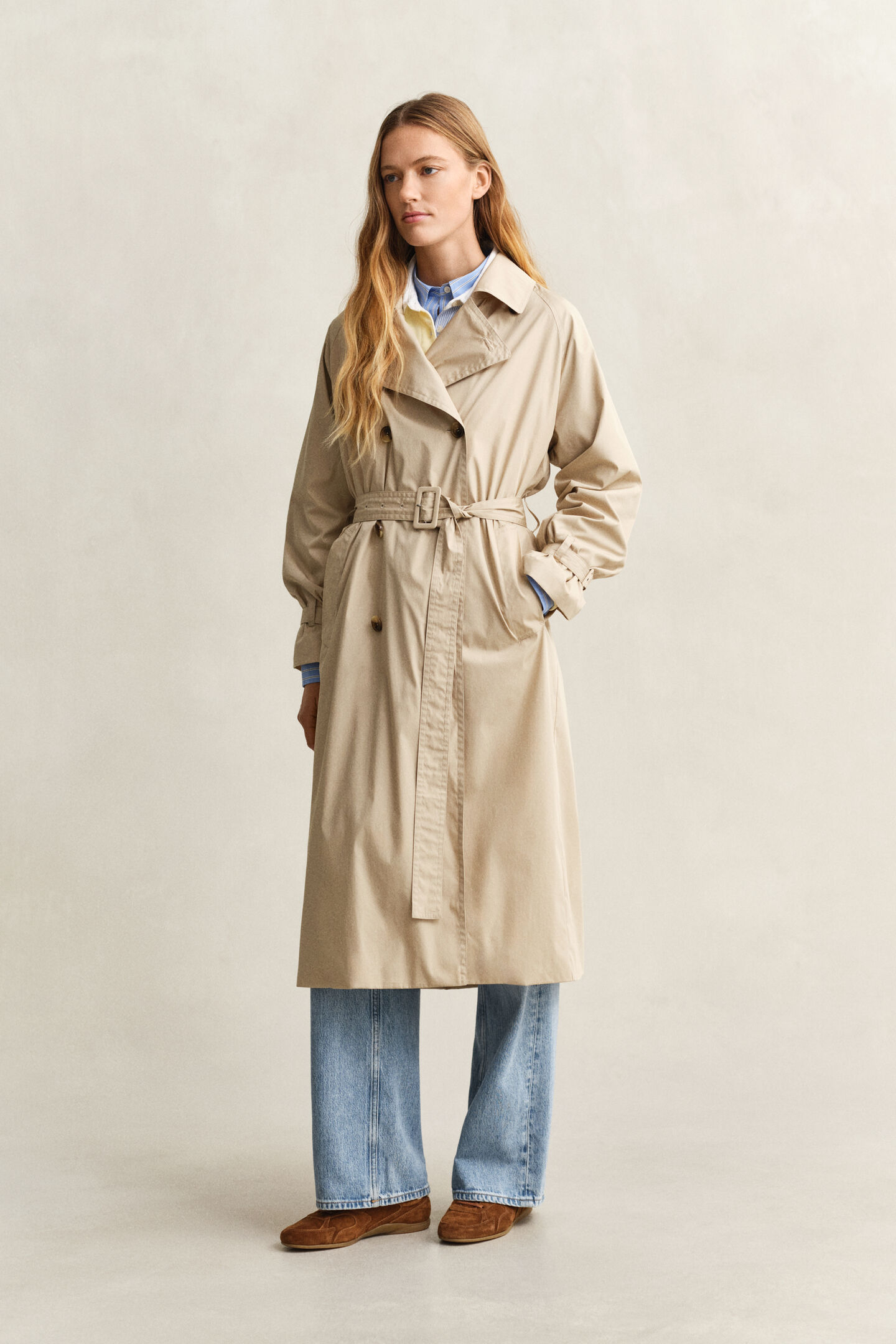 L&auml;tt trenchcoat
