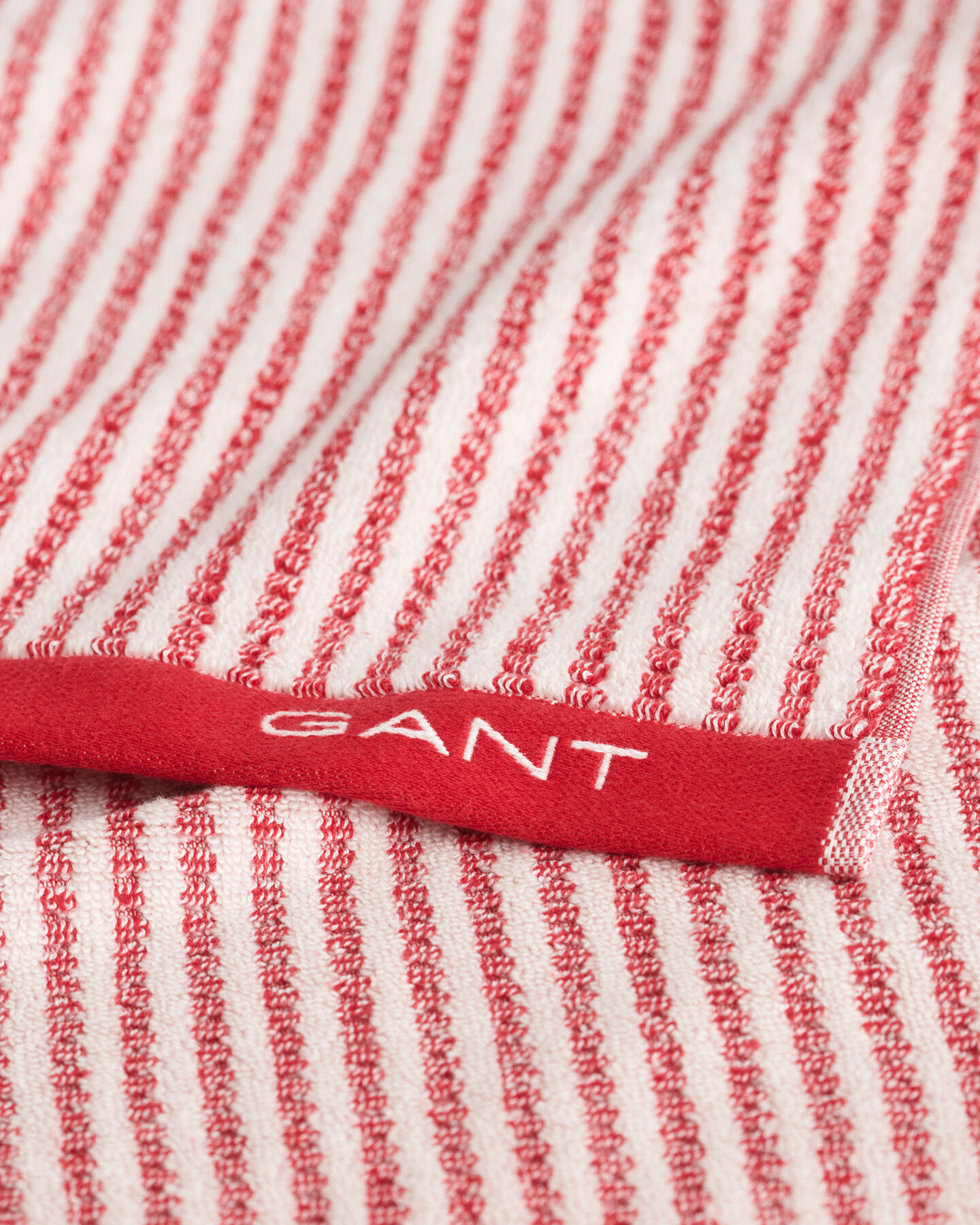 Randig handduk 50 x 70 cm