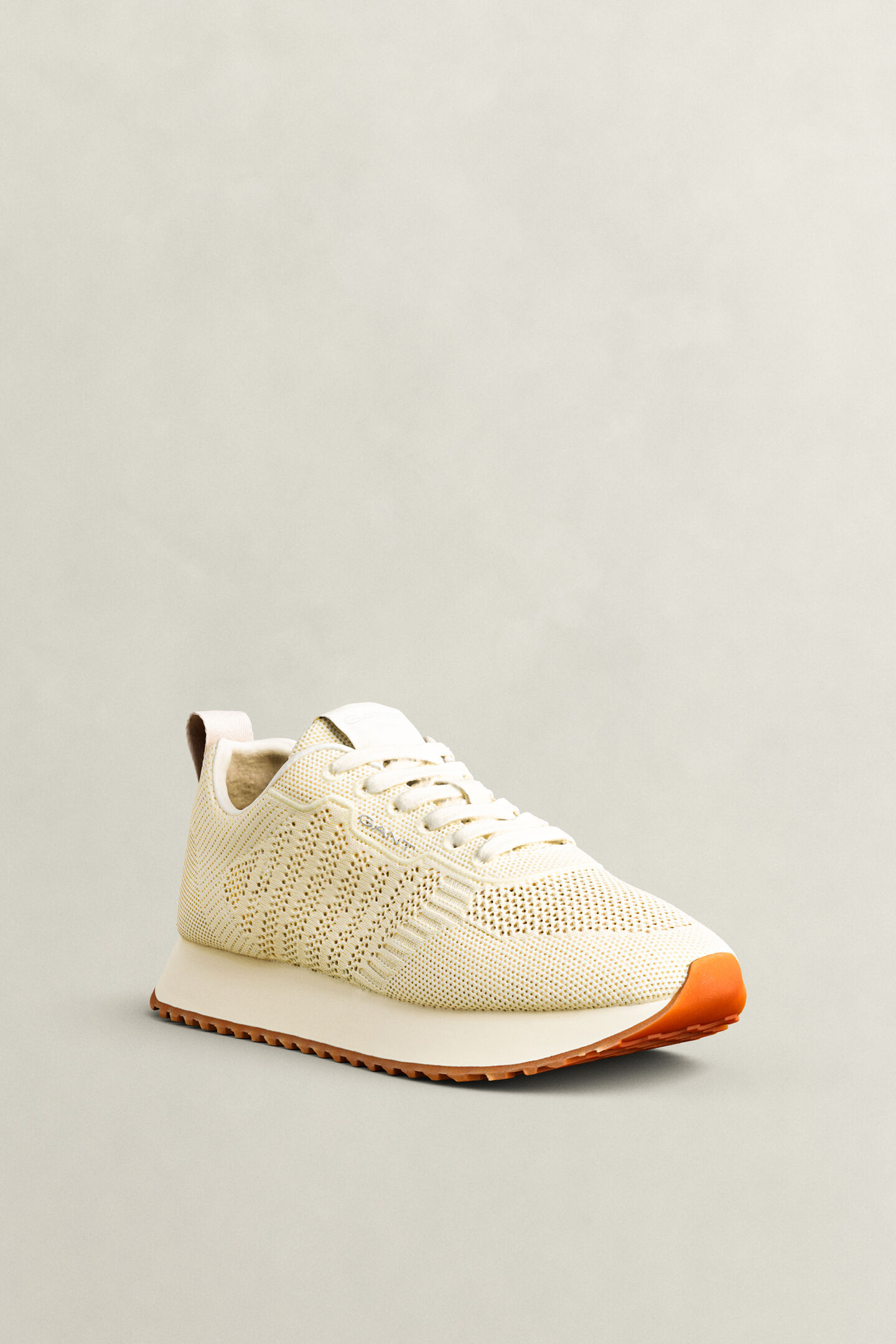 Bevinda stickade sneakers