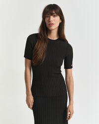 Kort&auml;rmad kontrastf&auml;rgad ribbstickad tr&ouml;ja