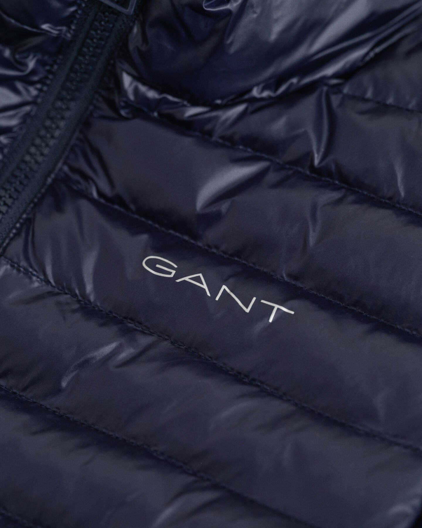 Kids l&auml;tt vadderad dunjacka med glans