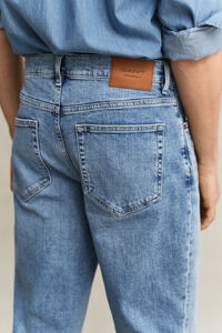 Regular fit jeans