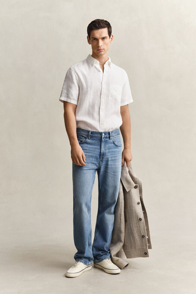 Kort&auml;rmad linneskjorta