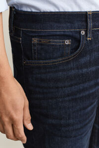 Slim fit jeans