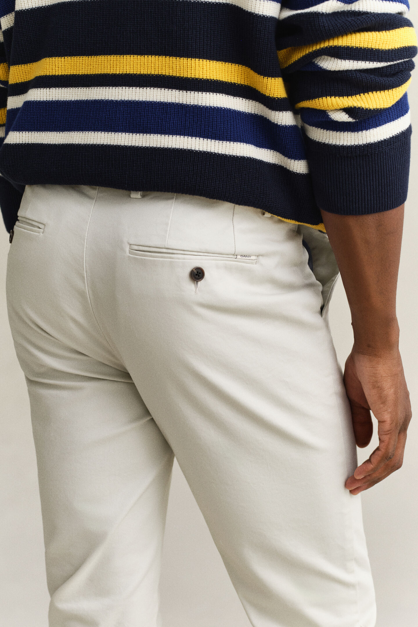 Eleganta chinos med slim fit