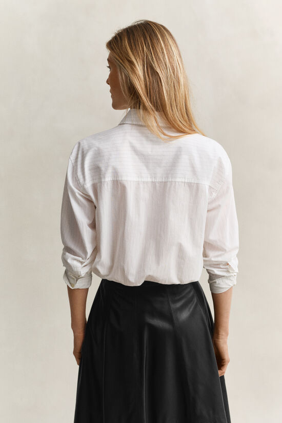 Randig skjorta med broderi