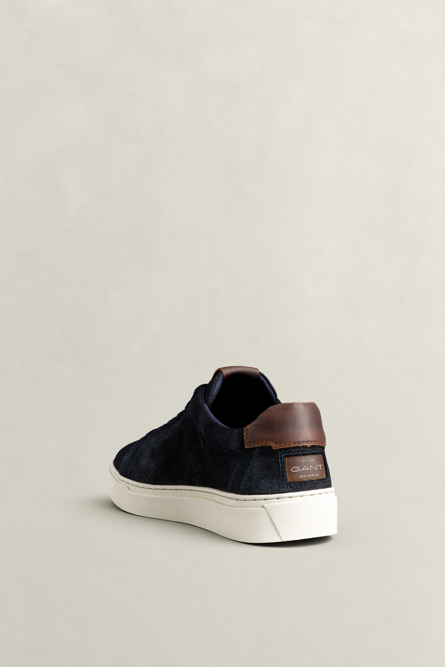 McJulien sneakers i mocka
