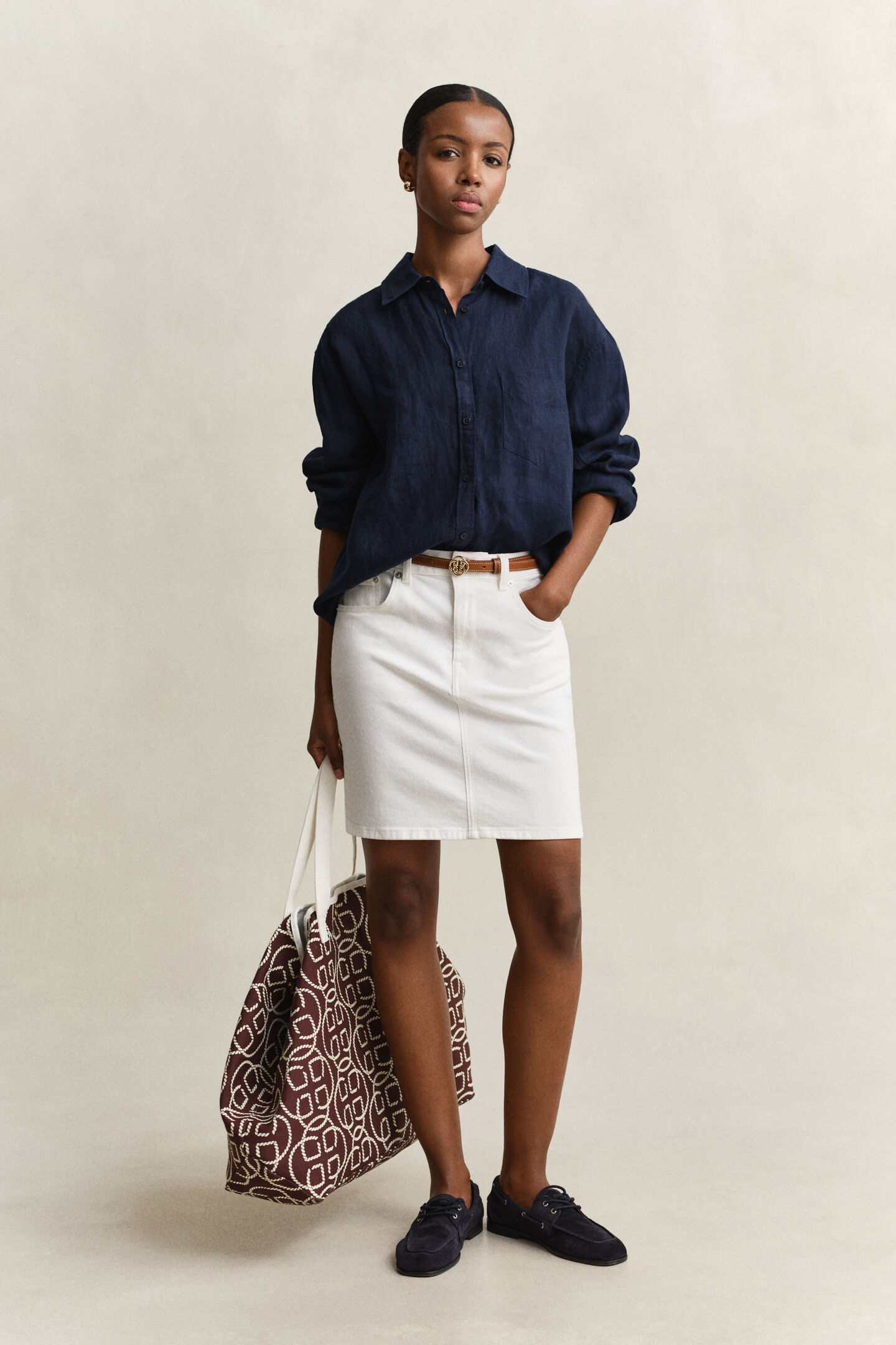 Relaxed fit linneskjorta