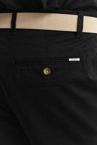 Klassiska chinos med slim fit