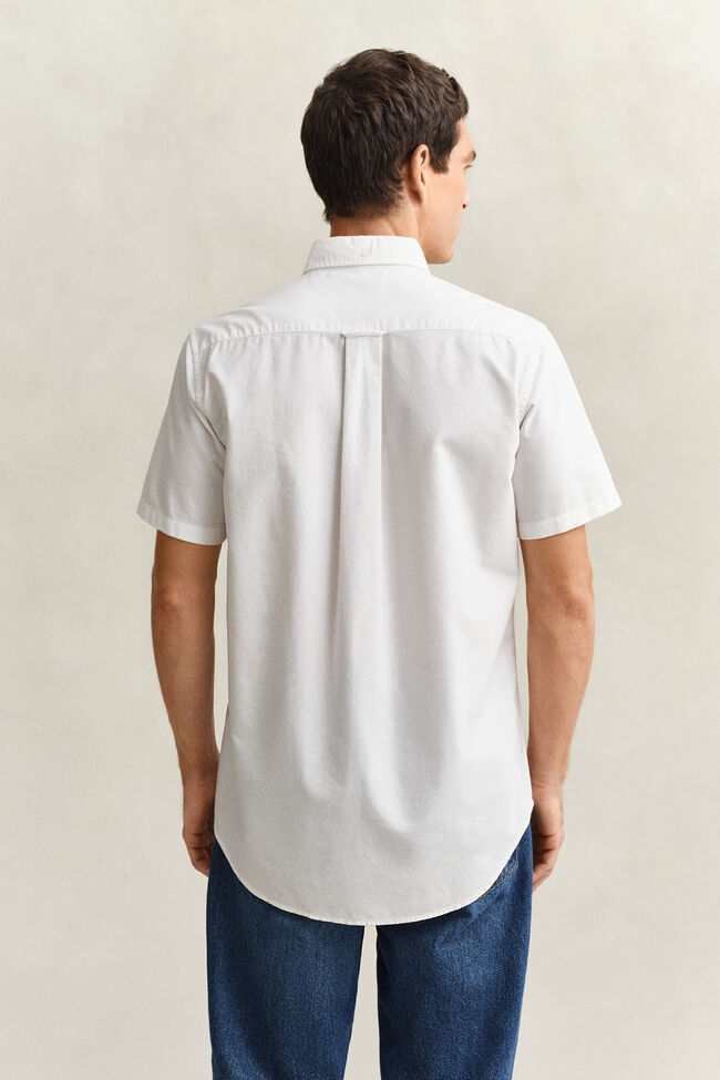 Klassisk kort&auml;rmad oxfordskjorta