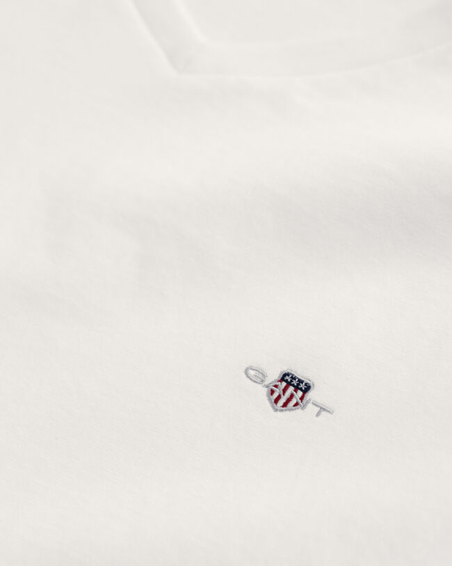 Slim fit Shield V-ringad T-shirt