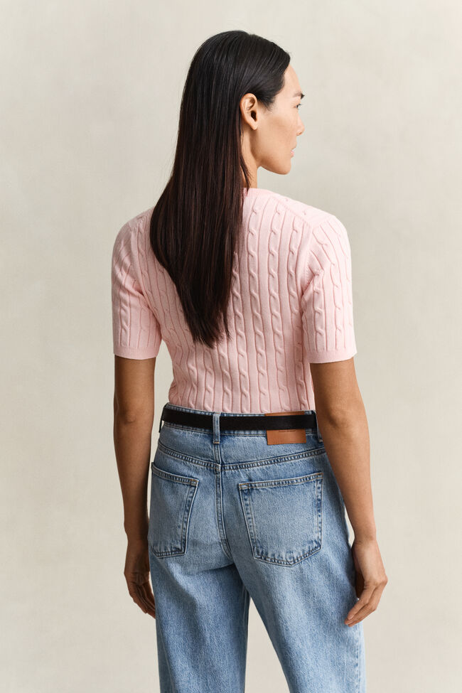 Kabelstickad kort&auml;rmad tr&ouml;ja