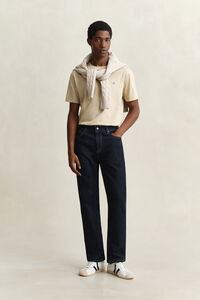 Regular fit jeans i stilren tv&auml;tt