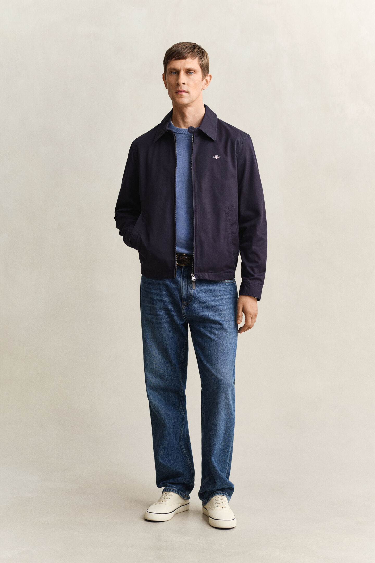 Rundhalsad tr&ouml;ja i bomull