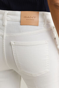 Utst&auml;llda stretchjeans