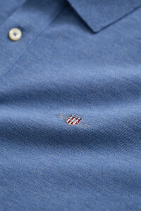 Regular Fit pik&eacute;tr&ouml;ja