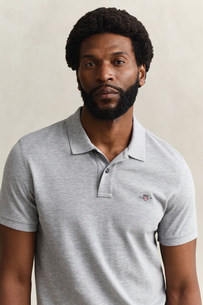 Slim fit Shield pik&eacute;tr&ouml;ja