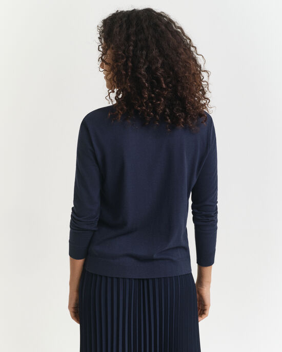 L&aring;ng&auml;rmad s&ouml;ml&ouml;s pik&eacute;tr&ouml;ja med knappar