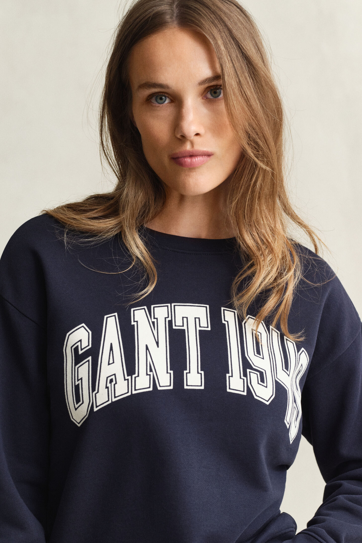 Rundhalsad sweatshirt med tryck