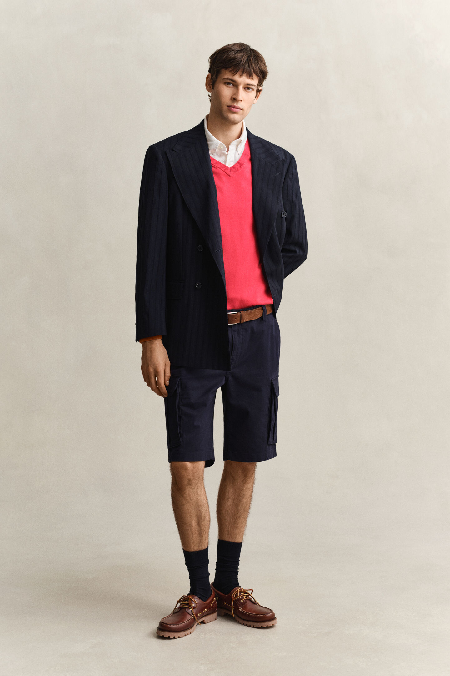 Klassisk V-ringad bomullstr&ouml;ja