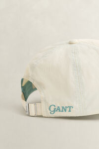 Krinklad keps med tryck