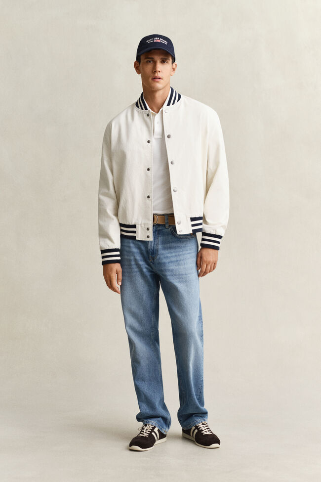 Slim fit Shield pik&eacute;tr&ouml;ja