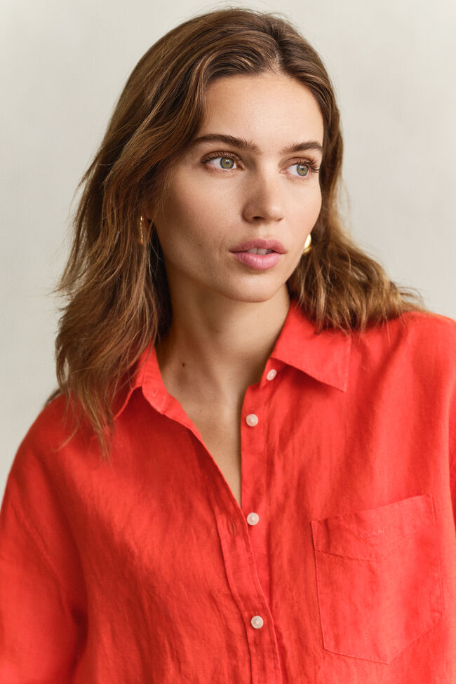 Relaxed fit linneskjorta