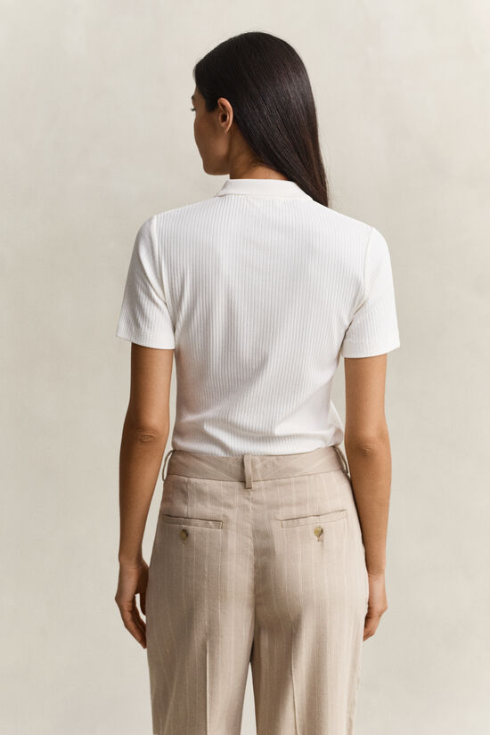 Ribbstickad pik&eacute;tr&ouml;ja