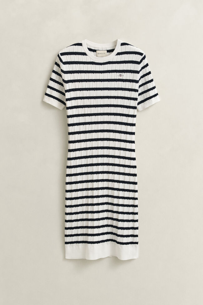 Kabelstickad bomullskl&auml;nning