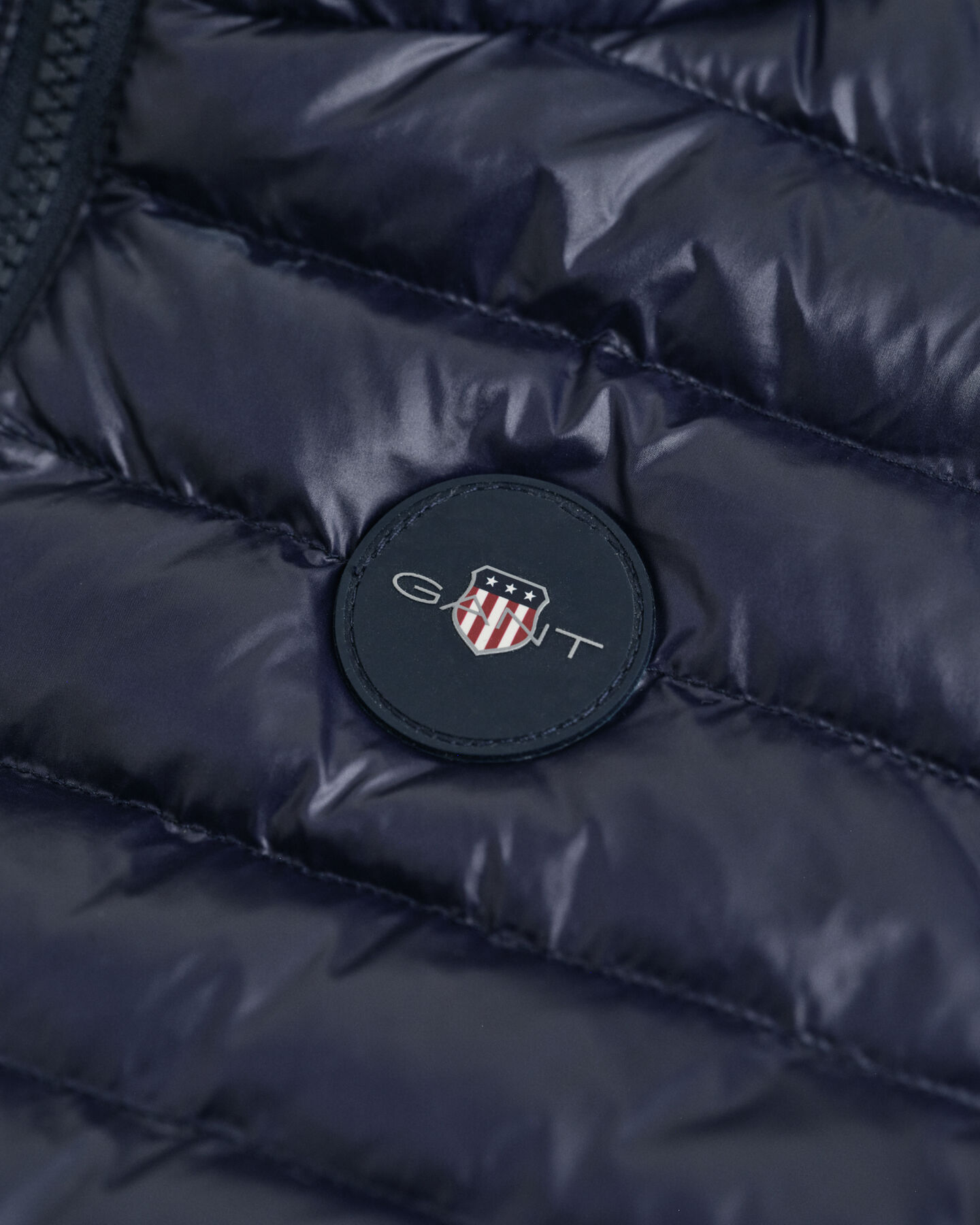 Kids l&auml;tt vadderad dunv&auml;st med glans