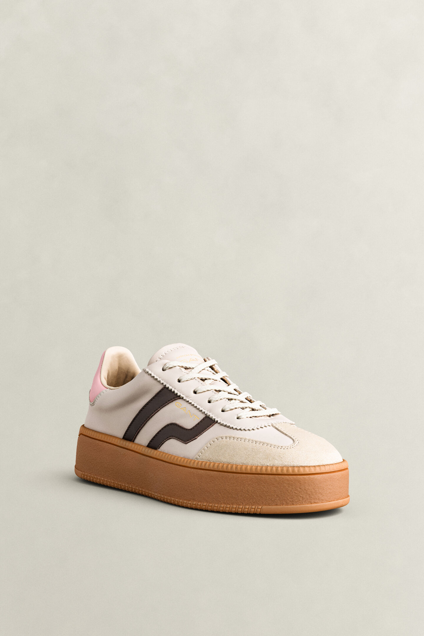 Cuzmani sneakers i l&auml;der