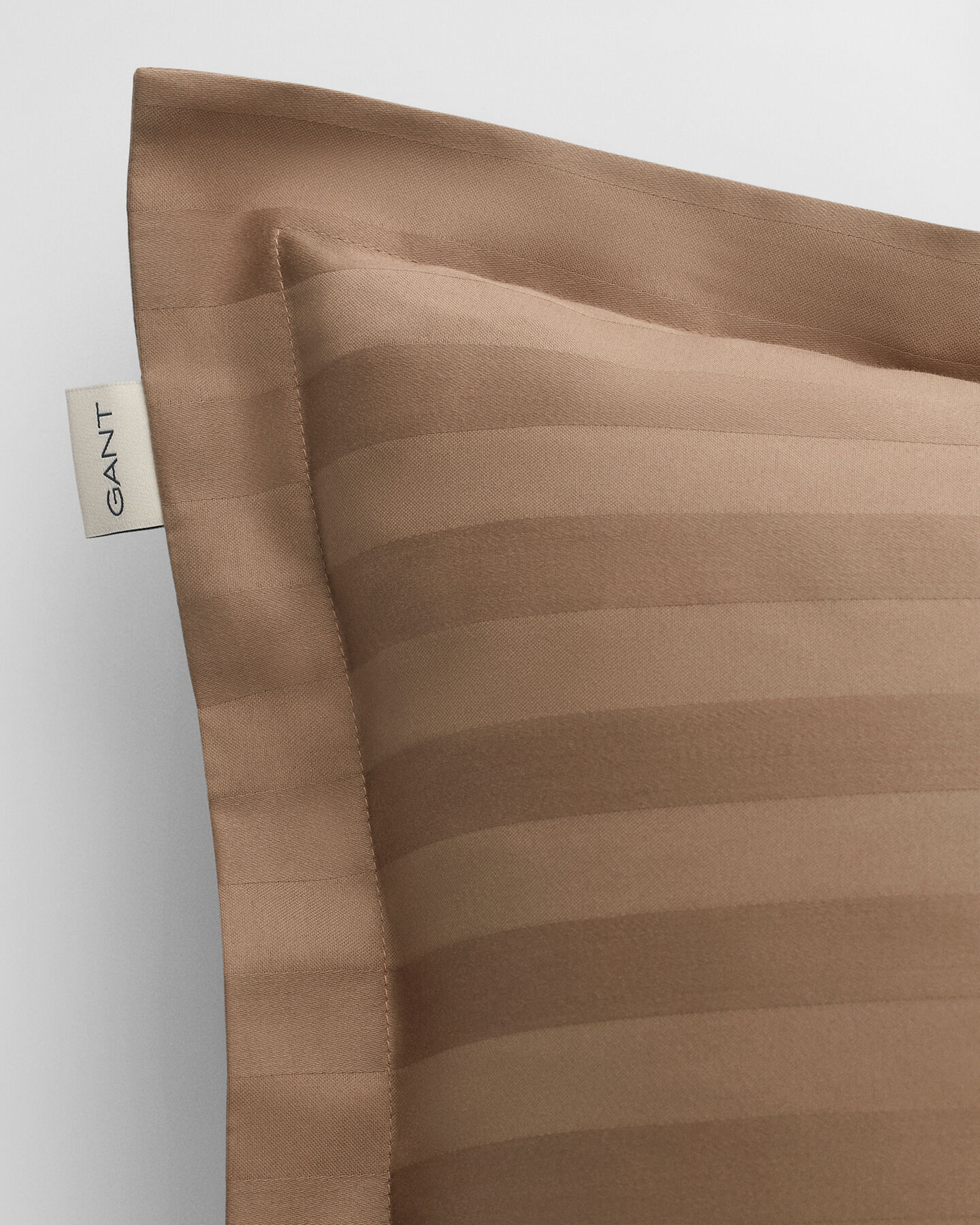 Sateen randigt &ouml;rngott