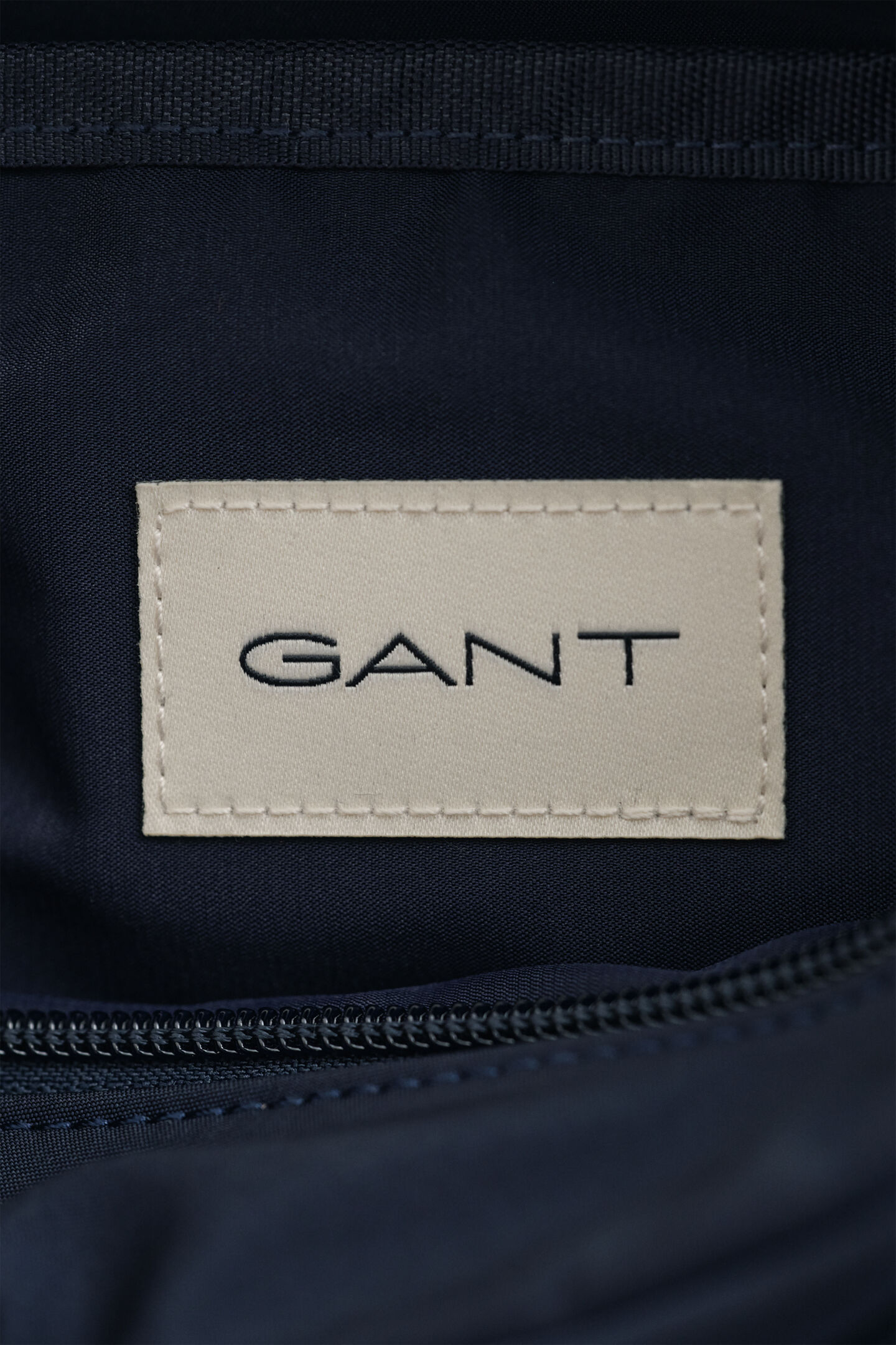 Essential necess&auml;r