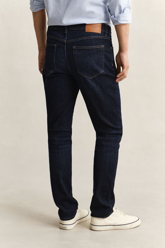 Slim fit jeans