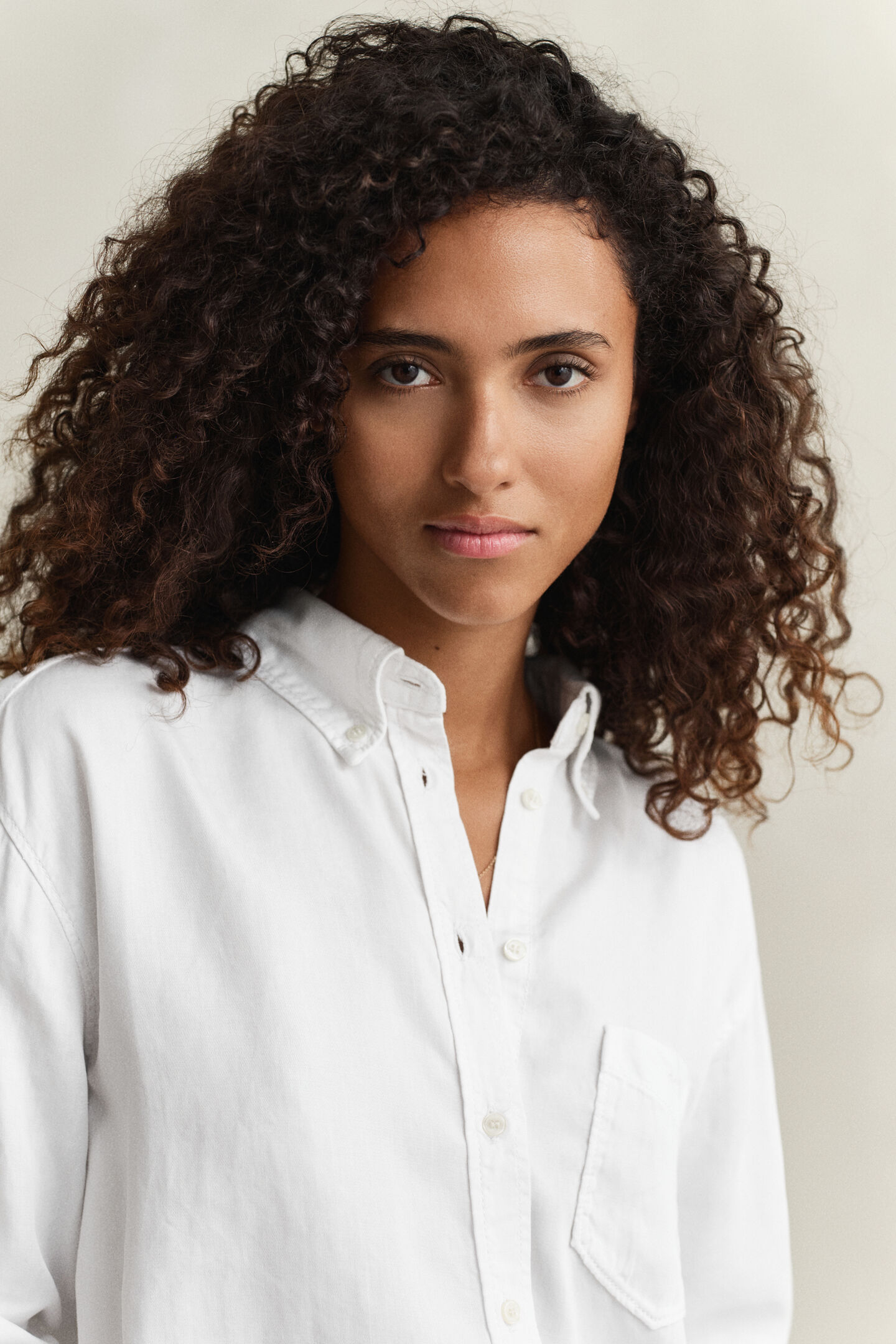 Indigof&auml;rgad skjorta