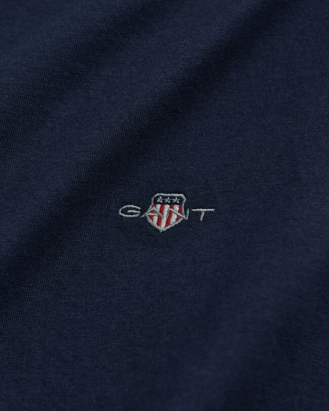 Slim fit Shield V-ringad T-shirt