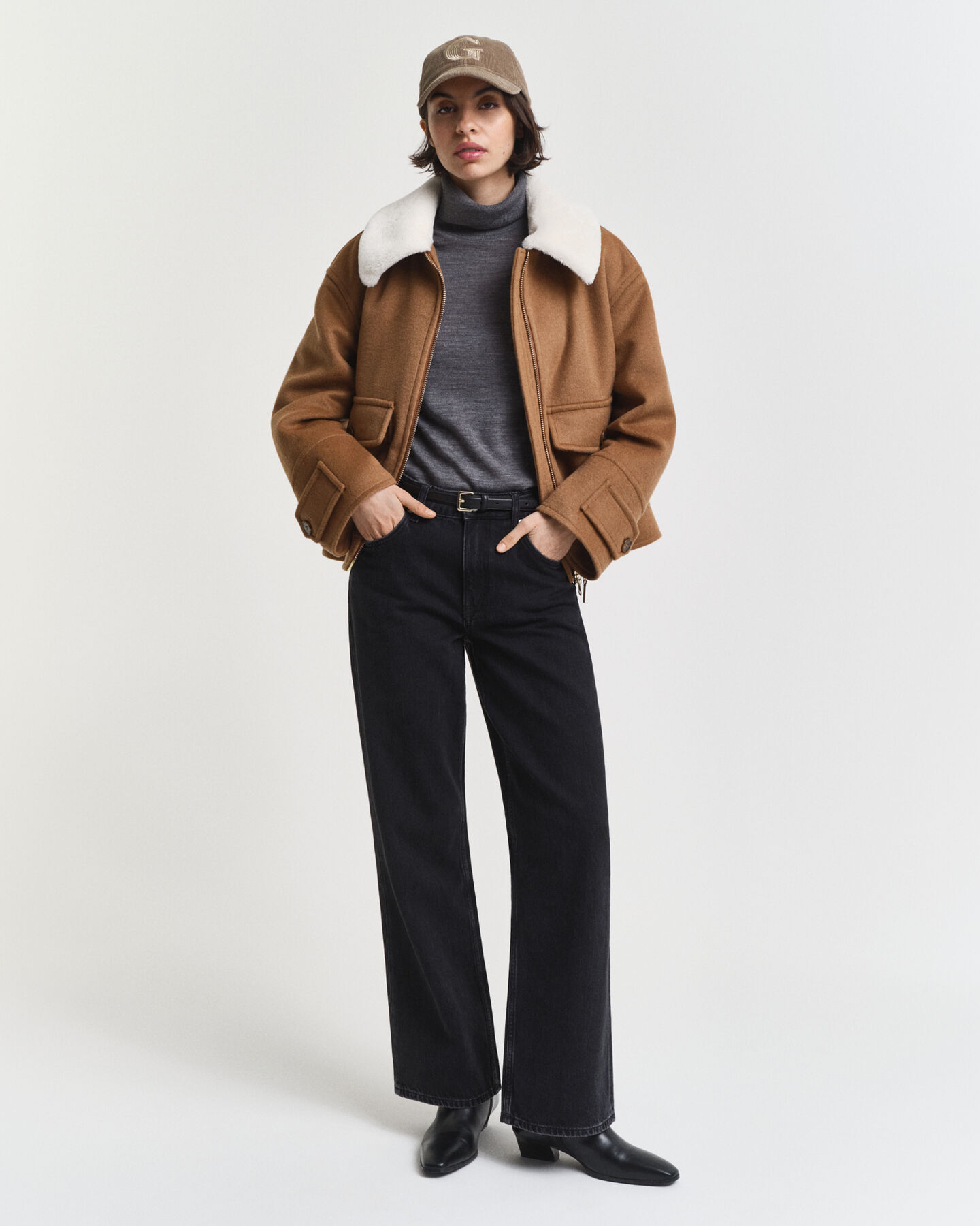 Tr&ouml;ja med polokrage i extra fin merinoull