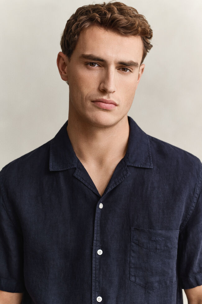 Kort&auml;rmad linneskjorta