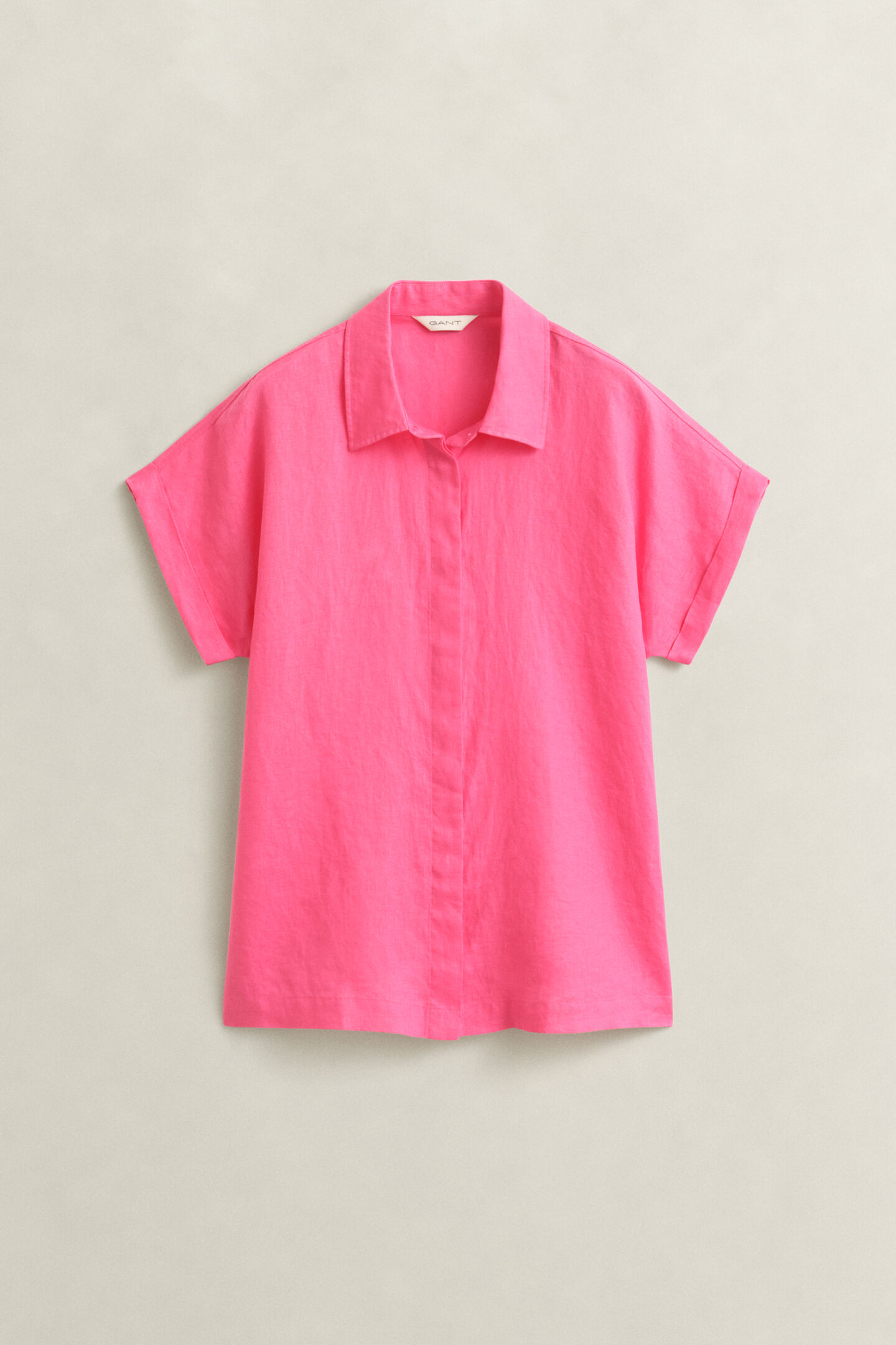 Holk&auml;rmad linneskjorta