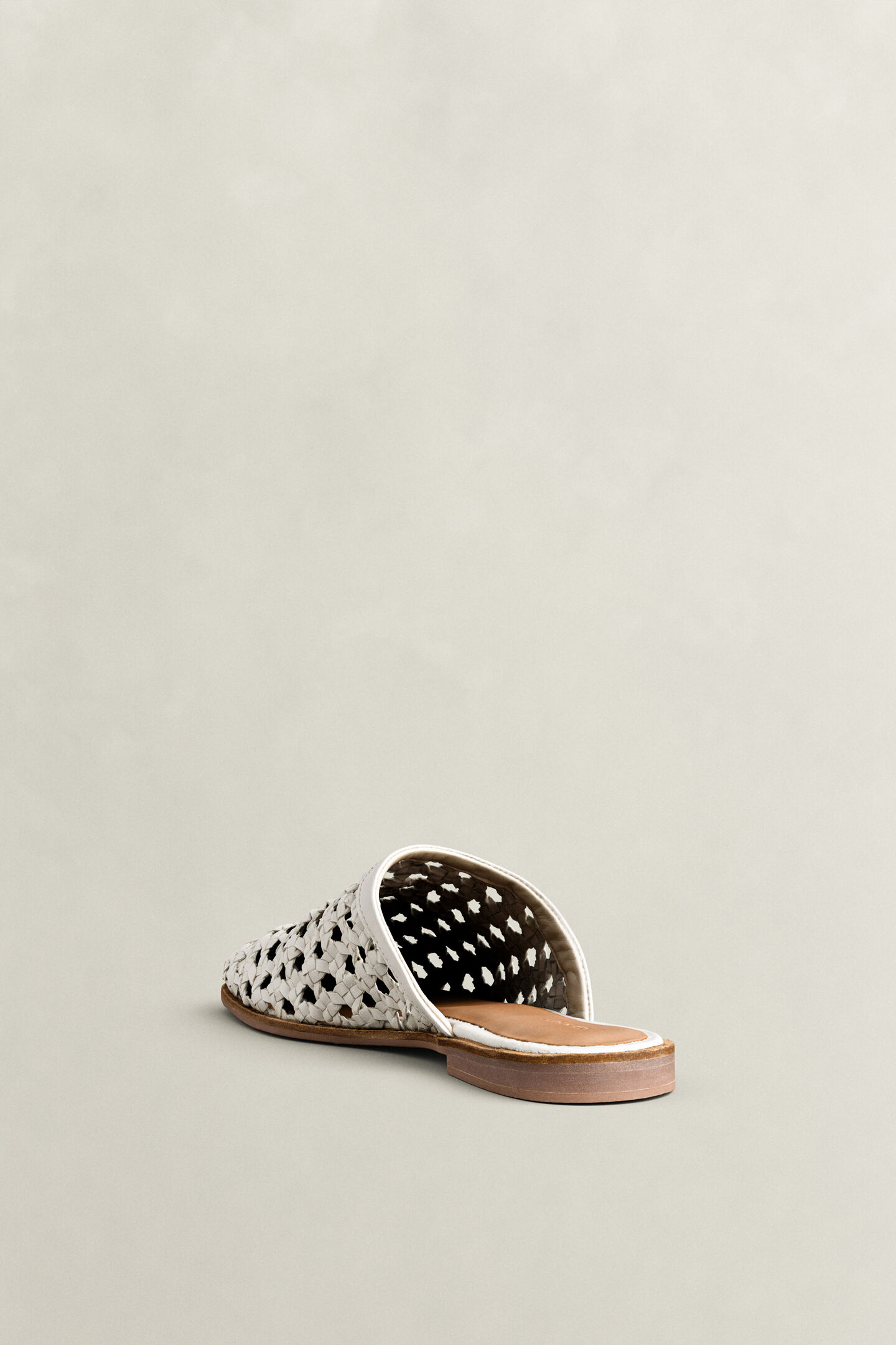 Gimble mules i l&auml;der