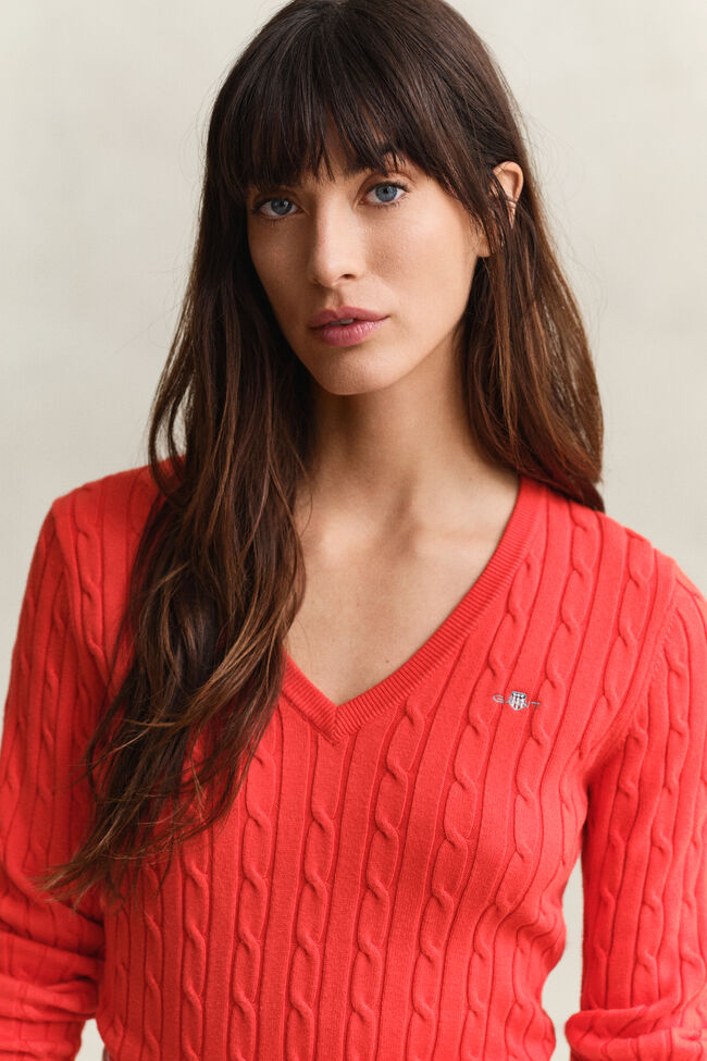 V-ringad kabelstickad tr&ouml;ja