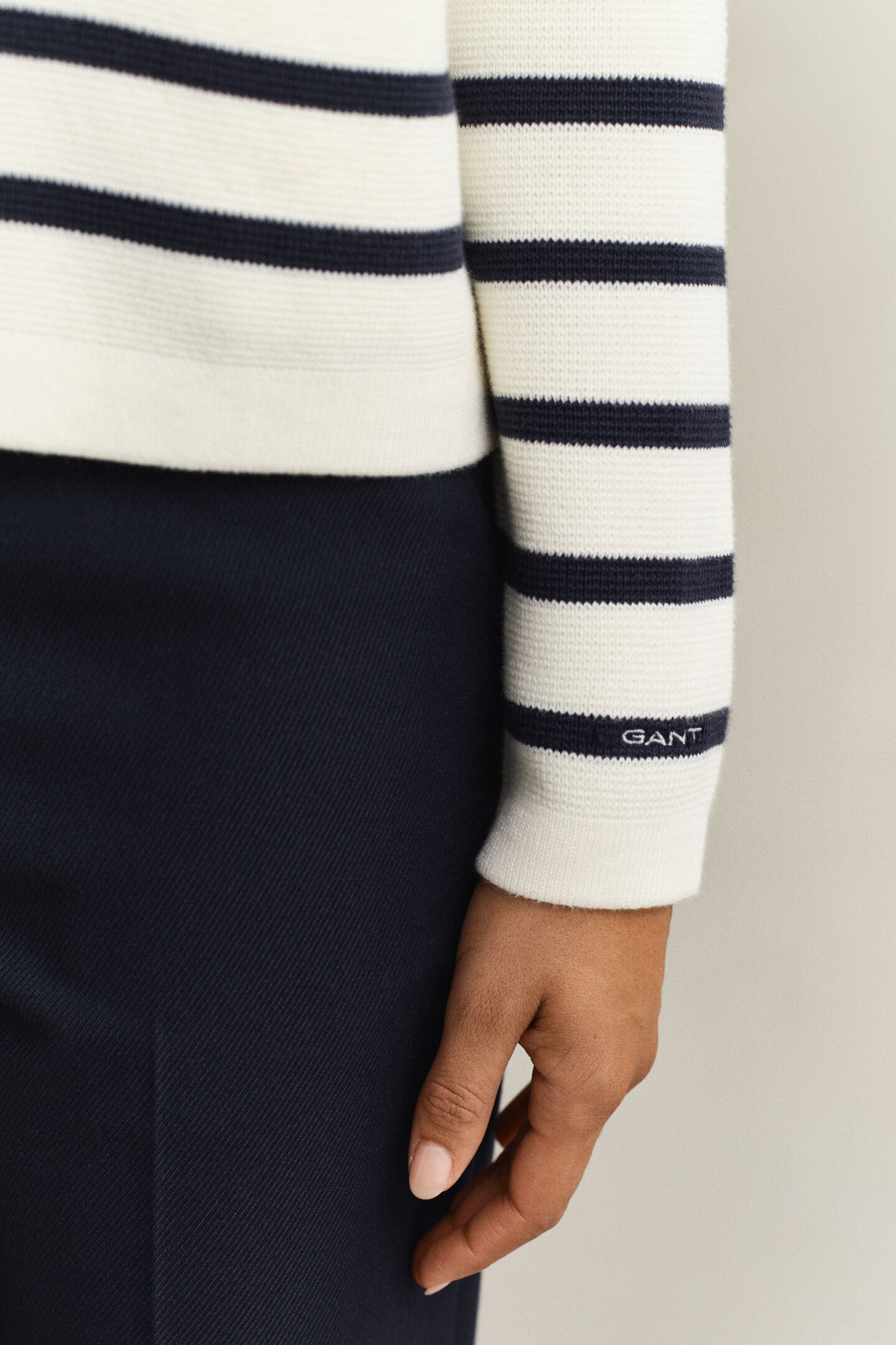 Stickad bomullsjacka