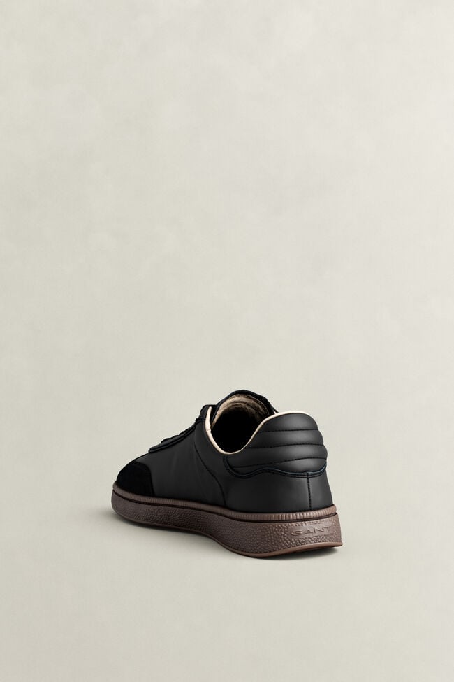 Cuzmo sneakers i l&auml;der