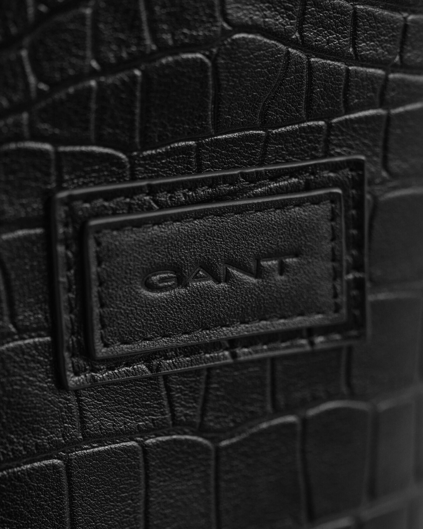 Totev&auml;ska i krokodilm&ouml;nster