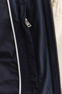 Quiltad Windcheater v&auml;st