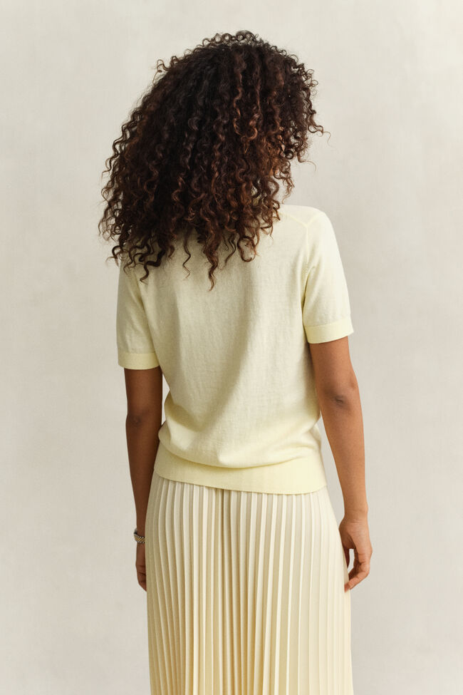 Kort&auml;rmad stickad Rugger